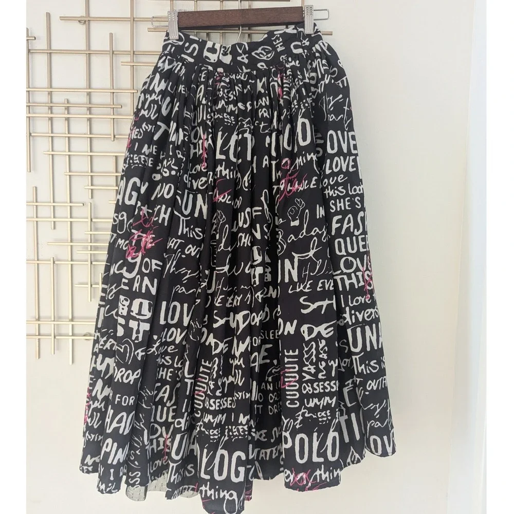 Kate Hewko Graffiti Print Midi Skirt Black White Pink XS Pleated Tulle Lined NWT